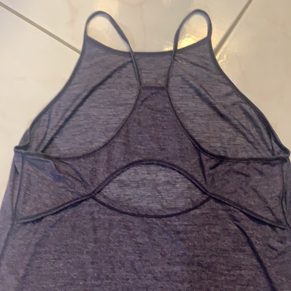 Lululemon tank, heathered purple-ish, size 6. - Picture 4 of 4